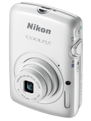 Coolpix S01 — самый маленький фотоаппарат от Nikon
