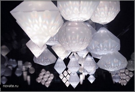 Бумажные фонарики от Swarovski