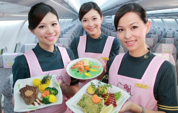 Самолеты Hello Kitty от авиакомпании EVA Air