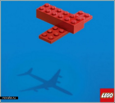 Необычная реклама LEGO