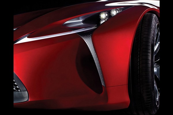 Lexus LF-LC – гибридное авто богатых и экономных