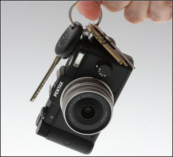 Камера-брелок Pentax Q на 12 мегапикселей