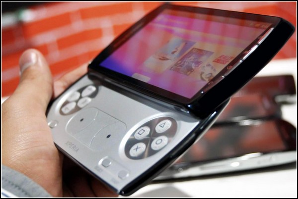 Sony Ericsson Xperia Play – телефон для игр