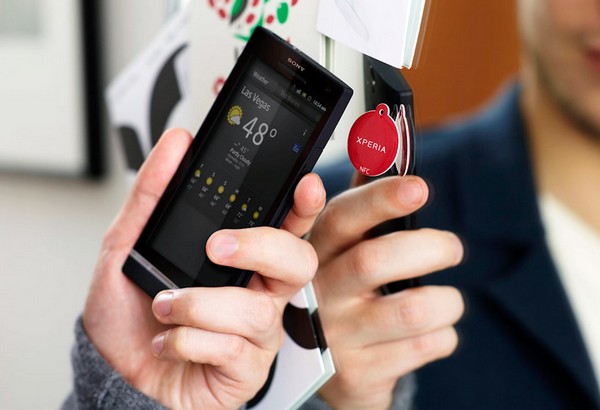SmartTag - «умные» наклейки для управления телефоном