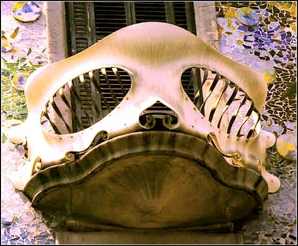 Балкон-маска