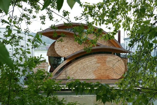Fennell Residence – дом на воде из дерева
