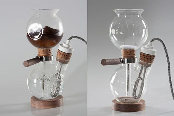 Кофеварка, которая превращает процесс приготовления кофе в химический эксперимент.