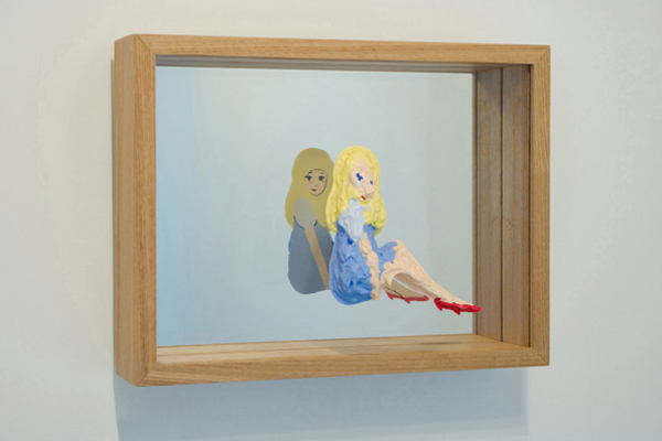 Образы на зеркалах. Выставочный зал в Токио.