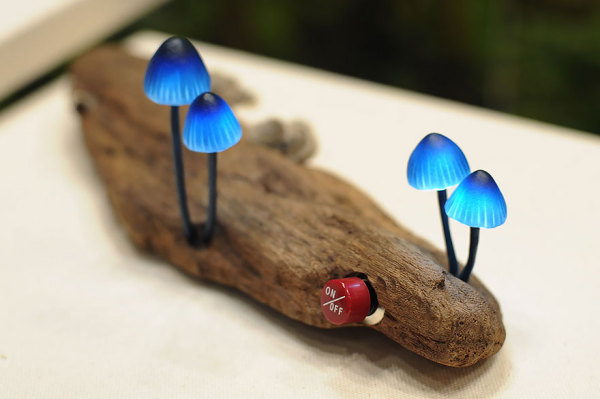 Светодиодные грибы. Лампа.
