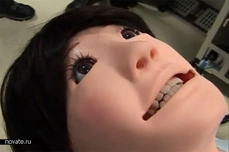 Робот-пациент дантиста