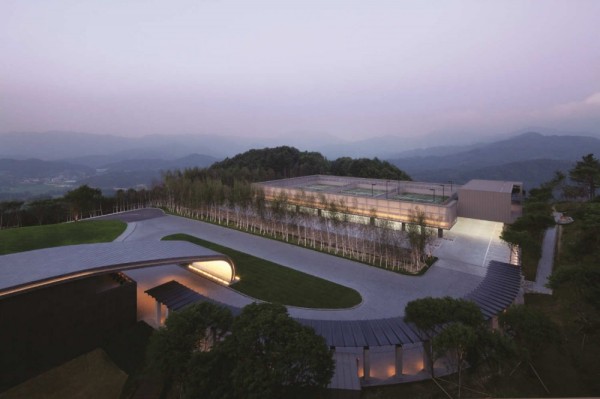 Ananti Club от SKM Architects в Корее