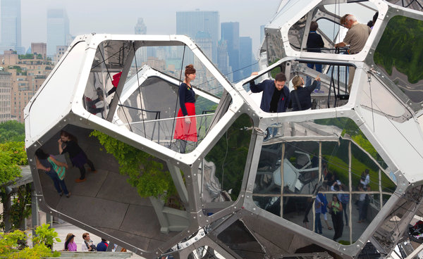 Cloud City – междисциплинарная инсталляция на крыше музея Метрополитен в Нью-Йорке (США)