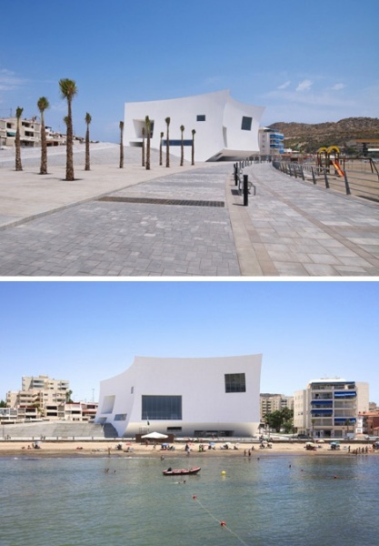 Новое здание зрительного зала Дворца Конгрессов Инфанты доньи Елены в Испании