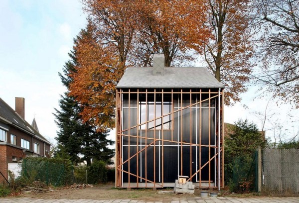 House Bern Heim Beuk – жилой дом, построенный вокруг дерева от Architecten De Vylder Vinck Taillieu