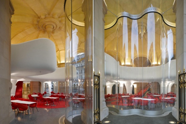 Сюрреалистический интерьер ресторана L'Opera Restaurant в Париже