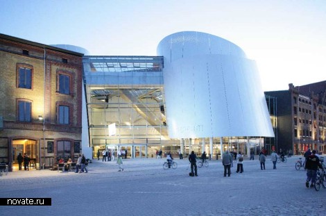 Музейный комплекс Ozeaneum от Behnisch Architekten в Германии