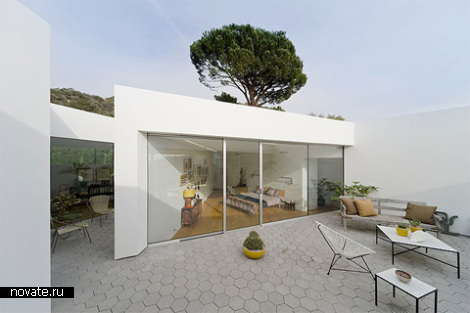 Жилой дом Pitman Dowell Residence от Michael Maltzan Architecture возле Лос-Анджелеса 