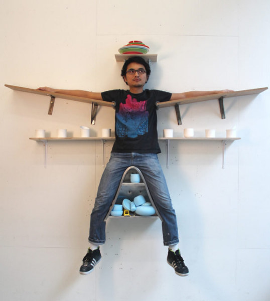 Мебельная арт-инсталляция Shelving the Body