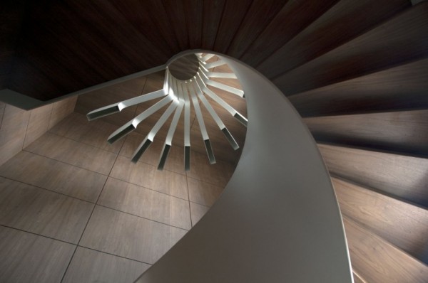 Spiral Staircase Lighting – лестница-светильник от .PSLAB