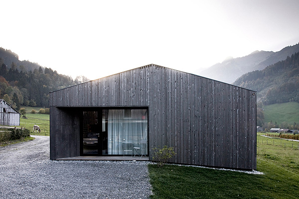 Жилой дом Small Home от Sven Matt Австрийских Альпах 
