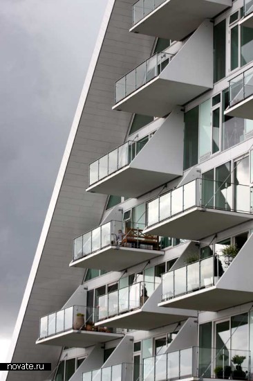 Жилой дом Wave Vejle. Архитектурная мимикрия от Henning Larsen Architects