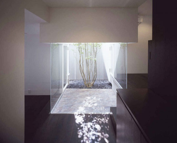 Жилой дом BB Residence от Yo Yamagata Architects