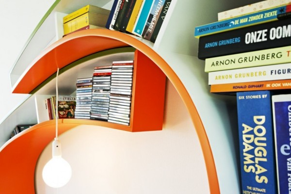 Bookworm - книжный стеллаж от голландских дизайнеров