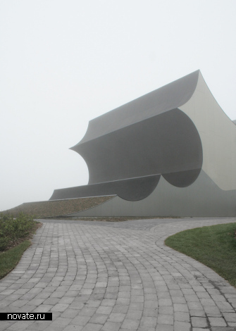 Новое здание выставочного центра Cumulus от JJ. MAYER H. Architects