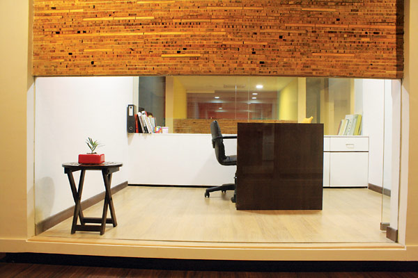 Офис WHITE CANVAS Offices – белый холст для креативных идей