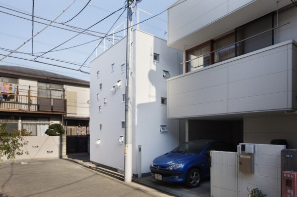 RoomRoom – жилой дом от Takeshi Hosaka Architects