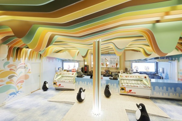 Ice Cream Castle («Замок мороженого») - магазин мороженого от Scenario Interior Architects