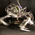 Робототехники создали 6-ногого робота, который сам выполняет различные задания