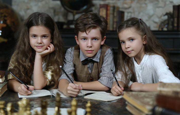 Репетитор по английскому языку для ребёнка: на что обратить внимание при выборе Репетитор по английскому языку для ребёнка: на что обратить внимание при выборе