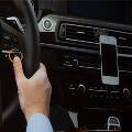 Apple научит автомобили звонить и отправлять SMS