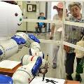 Японцы представили робота, рисующего кандзи