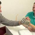 Создана новая технология протезирования: чувствительный искусственный палец 