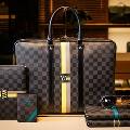 Louis Vuitton показал сумочки с гибкими дисплеями