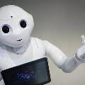 Эмоционального робота Pepper уволили из шотландского супермаркета из-за профнепригодности