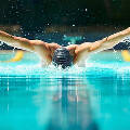 Почему для укрепления физического здоровья рекомендуют плавание