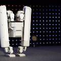 Двуногий робот Schaft скоро сможет заменить грузчиков