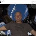 В Instagram появилось первое «селфи» из космоса