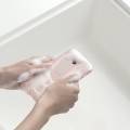 Компания Kyocera представила смартфон, который можно мыть с мылом 
