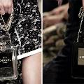 На Неделе высокой моды в Париже Рианна появилась с сумкой-флаконом Chanel № 5