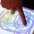 В США разработали сенсорный экран, распознающий пользователей методом «емкостных отпечатков пальцев»