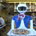 В Китае закрываются рестораны из-за проблем с роботами-официантами 