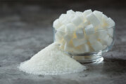 Когда человечество получило сахар, и из чего его изготовляли в древности