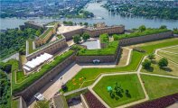 Крепость Эренбрайтштайн: грозный форпост Рейна с захватывающей историей 