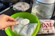 Зачем засыпать кухонные полотенца солью: 8 способов, как решить бытовые проблемы подручными средствами